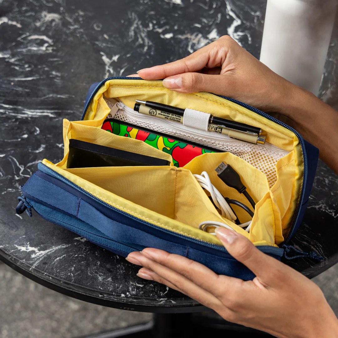 Tech Pouch - 2.5L - Image 5